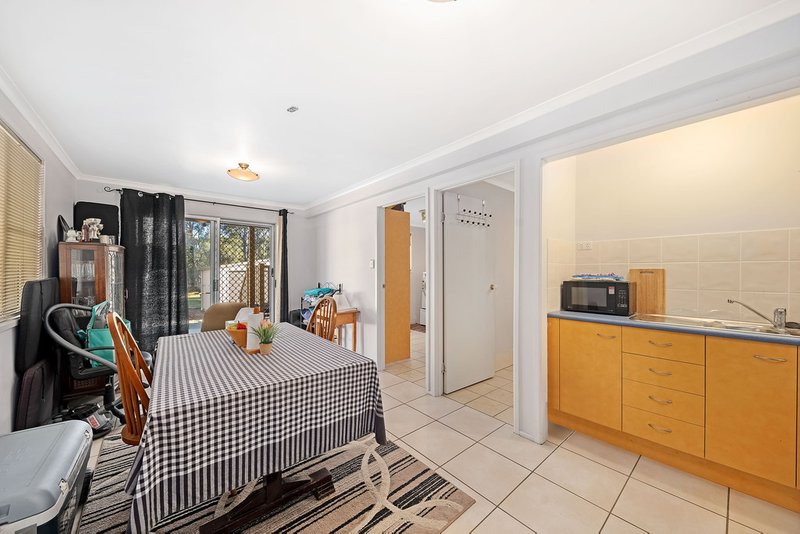 Photo - 6 Dorloo Street, Deagon QLD 4017 - Image 13