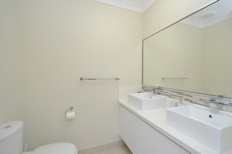 Photo - 6 Dorney Street, Oonoonba QLD 4811 - Image 8