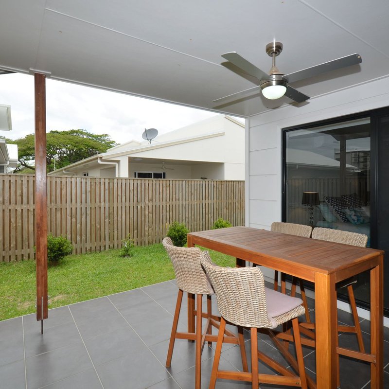 Photo - 6 Dorney Street, Oonoonba QLD 4811 - Image 11