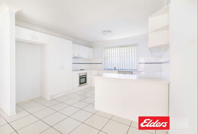 Photo - 6 Dornoch Crescent, Raceview QLD 4305 - Image 4