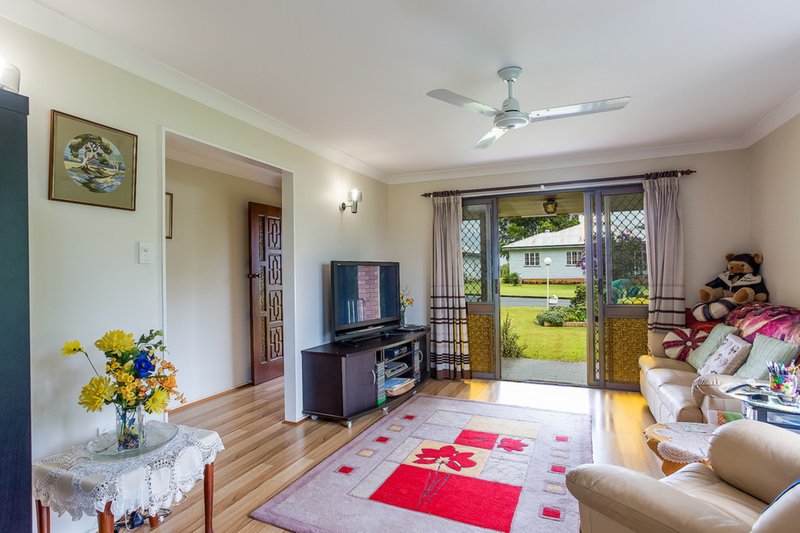 Photo - 6 Dowling Road, Monkland QLD 4570 - Image 3