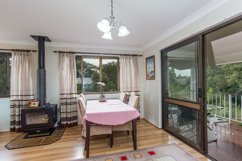 Photo - 6 Dowling Road, Monkland QLD 4570 - Image 5