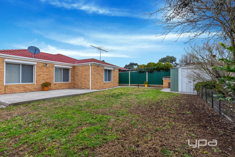 Photo - 6 Dragon Way, Kings Park VIC 3021 - Image 14