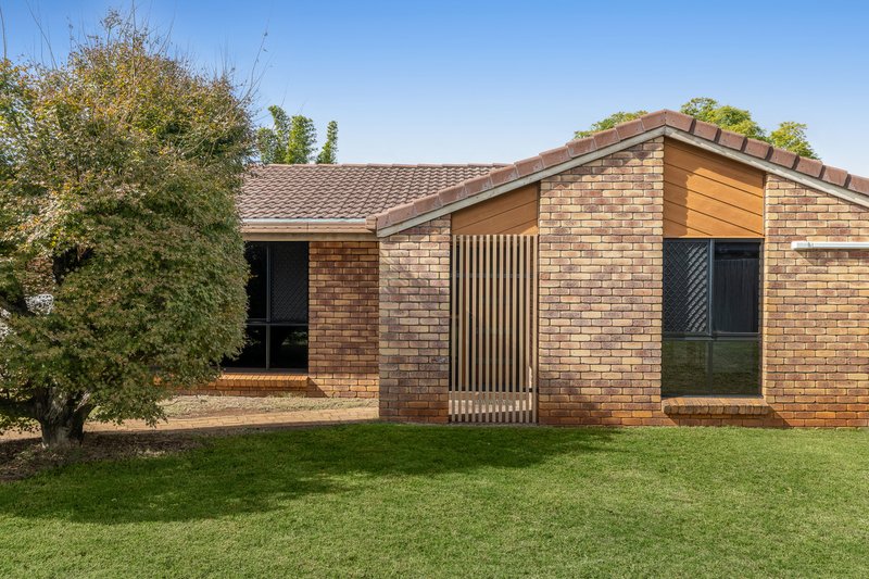 Photo - 6 Drewery Street, Wilsonton QLD 4350 - Image 1