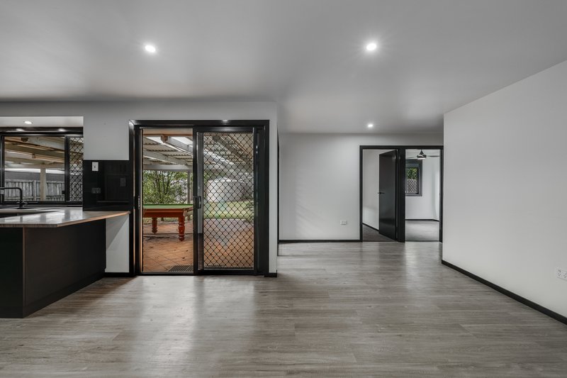 Photo - 6 Drewery Street, Wilsonton QLD 4350 - Image 6