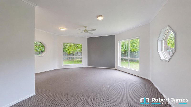 Photo - 6 Driver Court, Tewantin QLD 4565 - Image 4