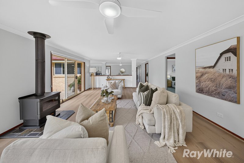 Photo - 6 Druce Smith Place, Singleton NSW 2330 - Image 1