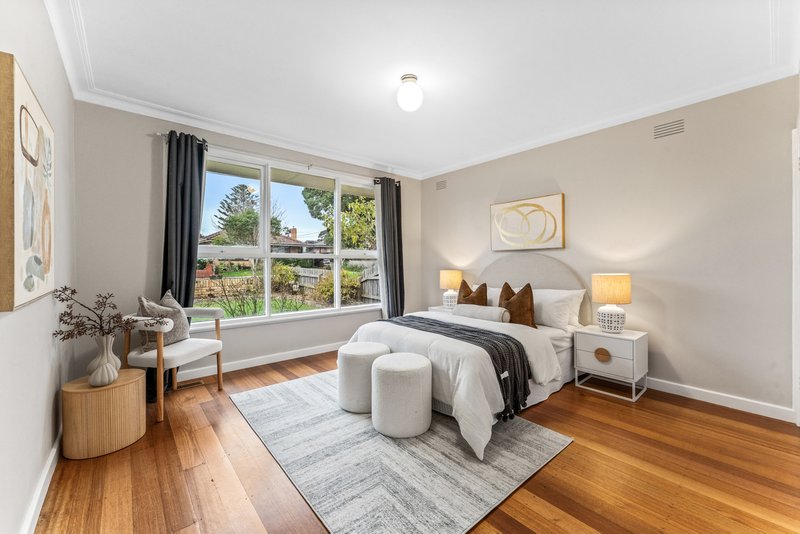 Photo - 6 Duband Street, Burwood East VIC 3151 - Image 8