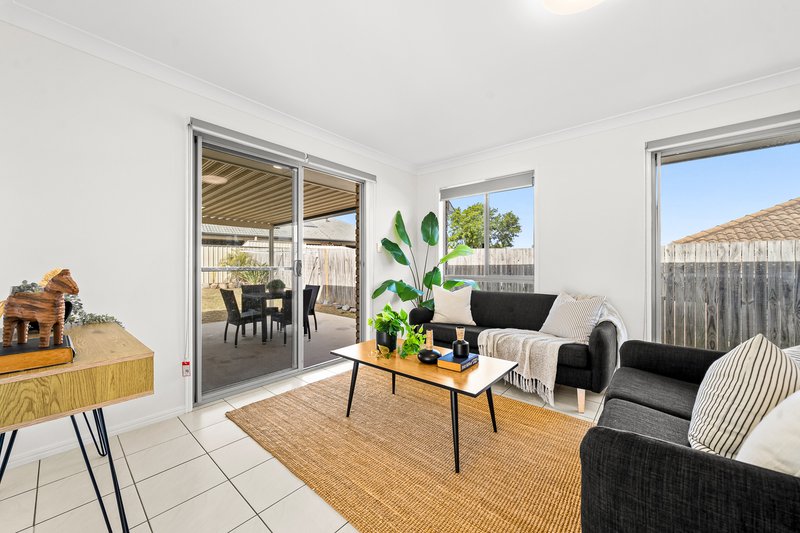 Photo - 6 Dudman Street, Collingwood Park QLD 4301 - Image 8