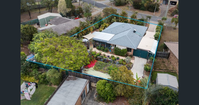 6 Duesbury Crescent, Edens Landing QLD 4207