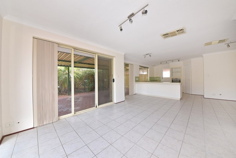 Photo - 6 Dumbarton Loop, Kinross WA 6028 - Image 17