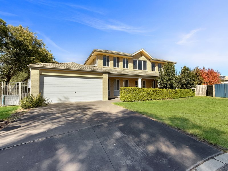 Photo - 6 Dunne Close, Goulburn NSW 2580 - Image 1