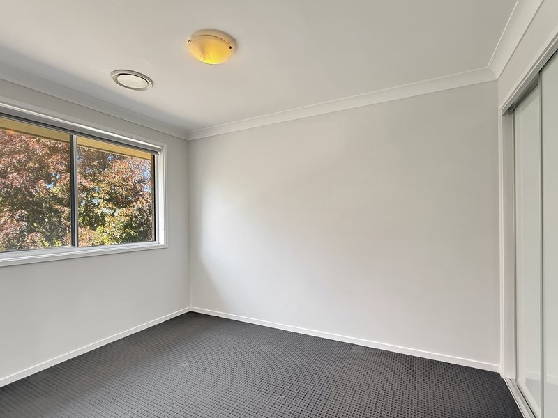 Photo - 6 Dunne Close, Goulburn NSW 2580 - Image 8
