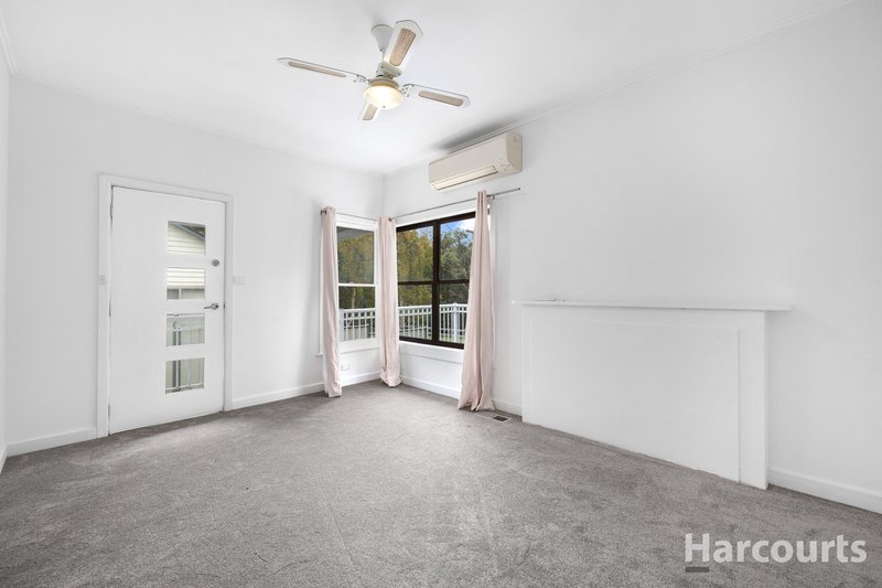 Photo - 6 Dwyer Street, Moe VIC 3825 - Image 2