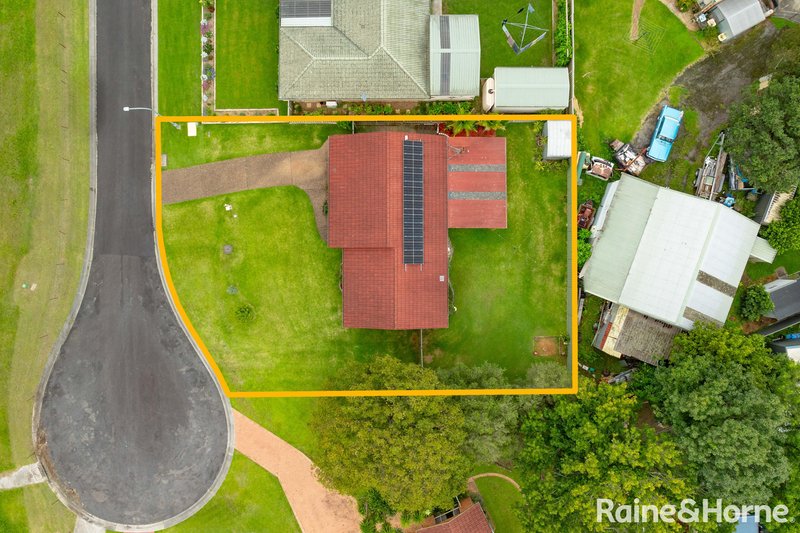 Photo - 6 Dynet Close, Bomaderry NSW 2541 - Image 18