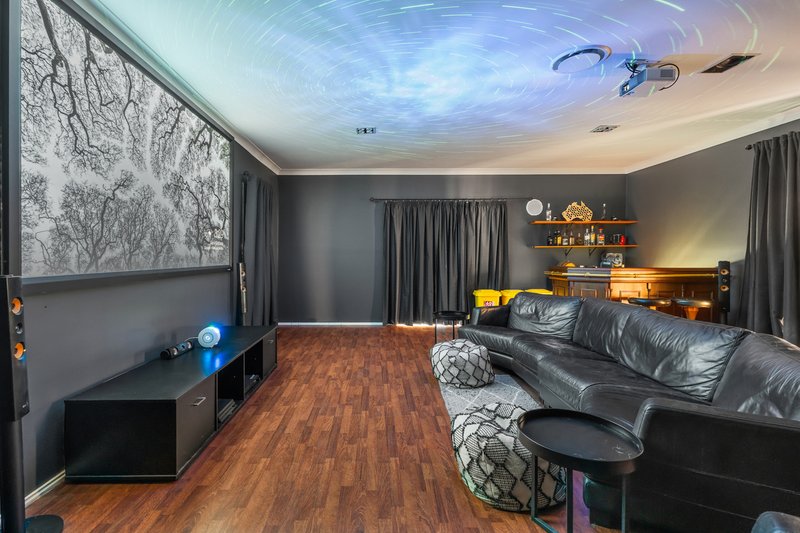 Photo - 6 Dyson Place, Glenmore Park NSW 2745 - Image 6