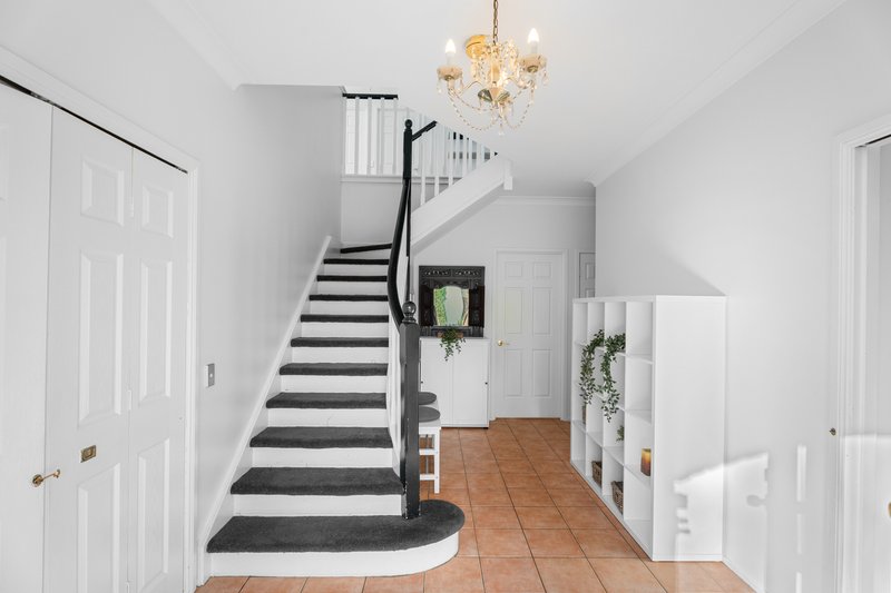 Photo - 6 Dyson Place, Glenmore Park NSW 2745 - Image 10
