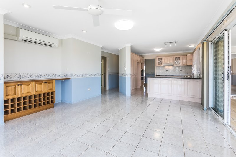 Photo - 6 Eagle Court, Newport QLD 4020 - Image 10