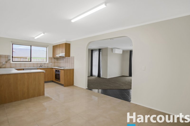 Photo - 6 Eagle Drive, Pakenham VIC 3810 - Image 6