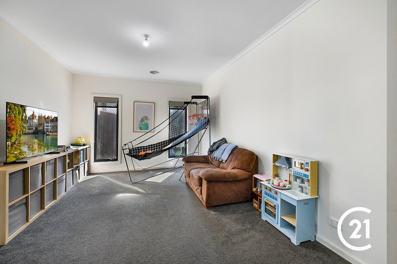 Photo - 6 Eakin Street, Echuca VIC 3564 - Image 9