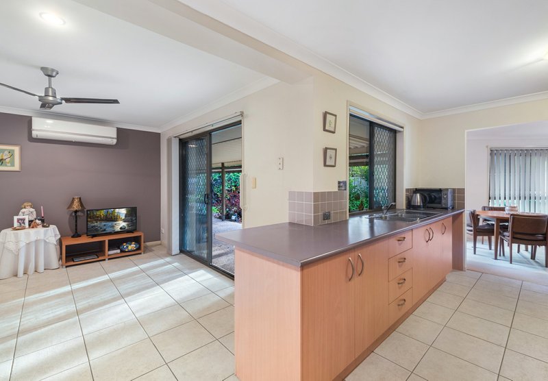 Photo - 6 Earl Court, Landsborough QLD 4550 - Image 2