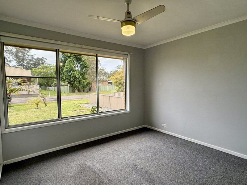 Photo - 6 Echidna Street, Berkeley Vale NSW 2261 - Image 5