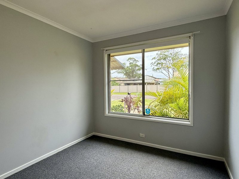 Photo - 6 Echidna Street, Berkeley Vale NSW 2261 - Image 6