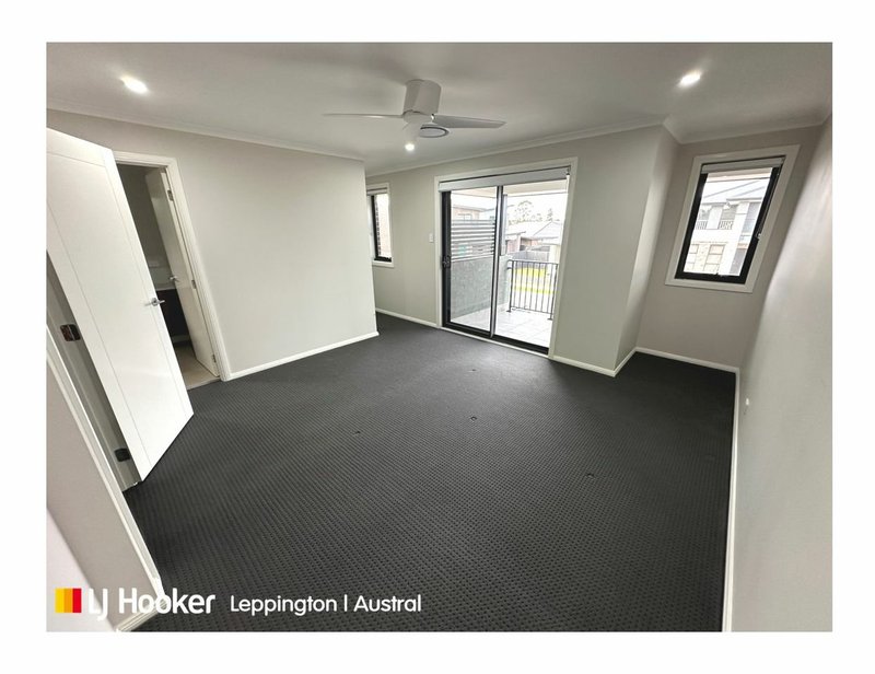 Photo - 6 Eclipse Street, Oran Park NSW 2570 - Image 3