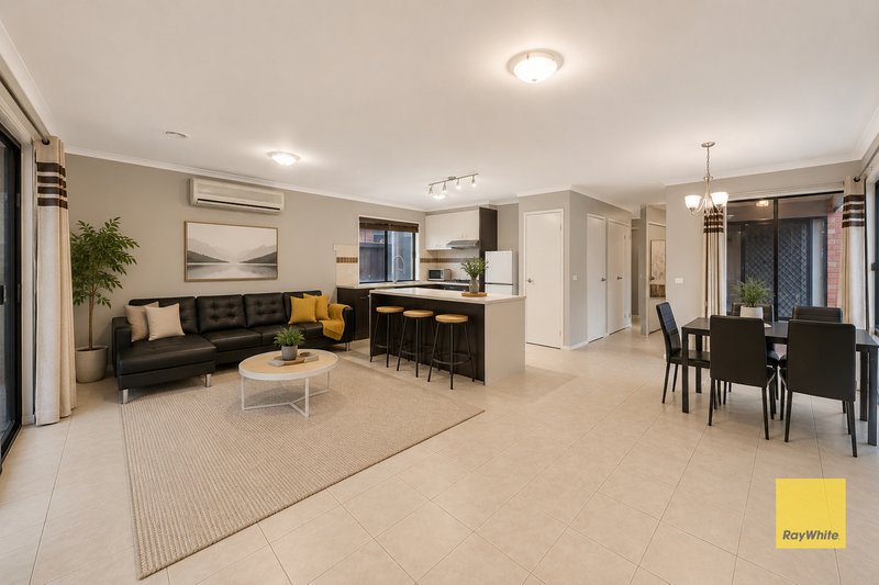 Photo - 6 Edgevale Way, Tarneit VIC 3029 - Image 5