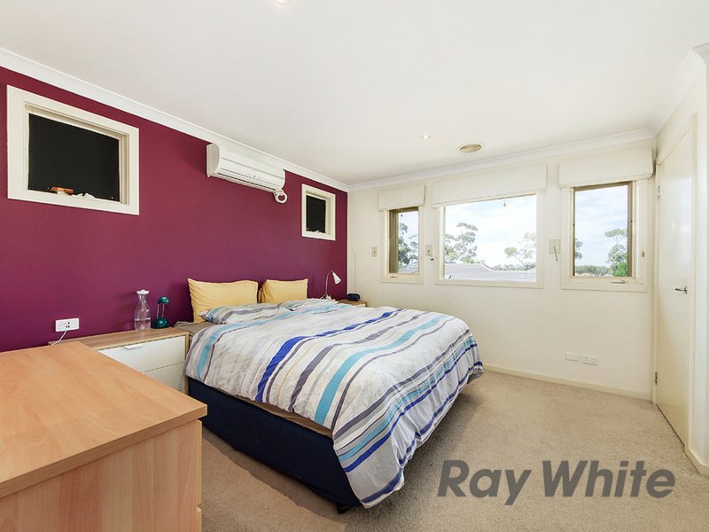 Photo - 6 Edgewood Court, Cairnlea VIC 3023 - Image 6