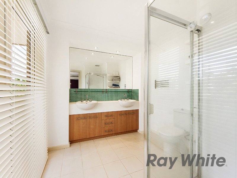 Photo - 6 Edgewood Court, Cairnlea VIC 3023 - Image 7