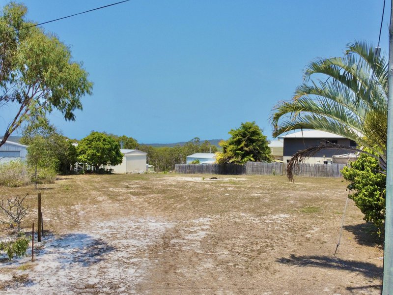 Photo - 6 Edinburgh Court, Turkey Beach QLD 4678 - Image 3