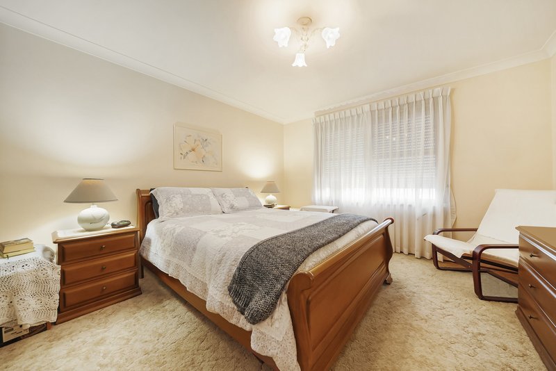 Photo - 6 Edith Street, Girraween NSW 2145 - Image 7