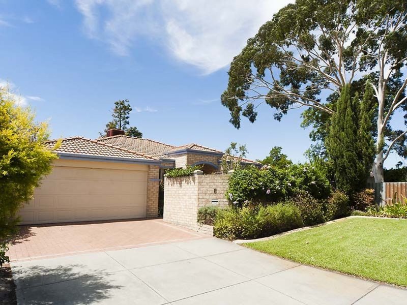 6 Elbe Court, Riverton WA 6148