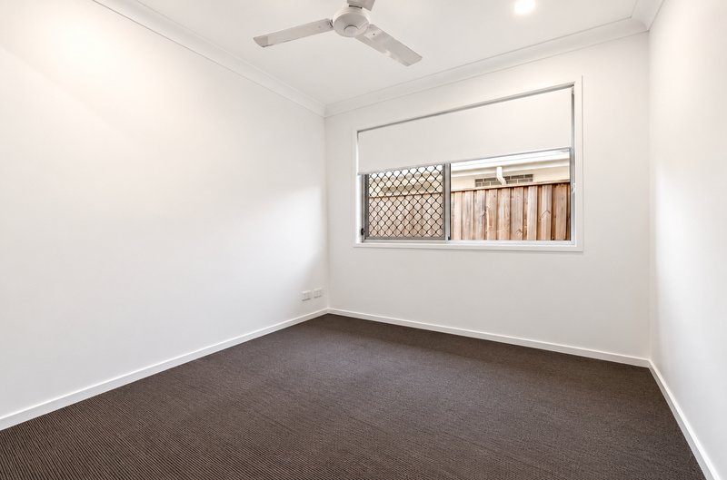 Photo - 6 Elite Crescent, Narangba QLD 4504 - Image 9