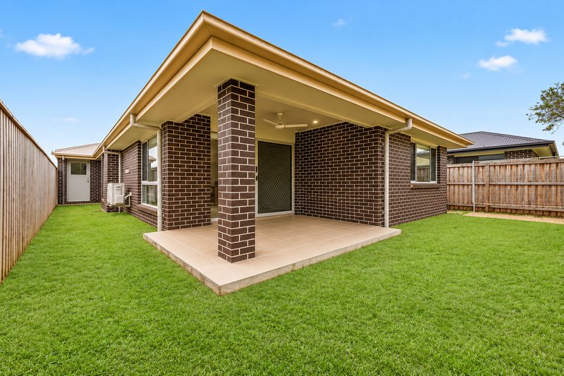Photo - 6 Elite Crescent, Narangba QLD 4504 - Image 11