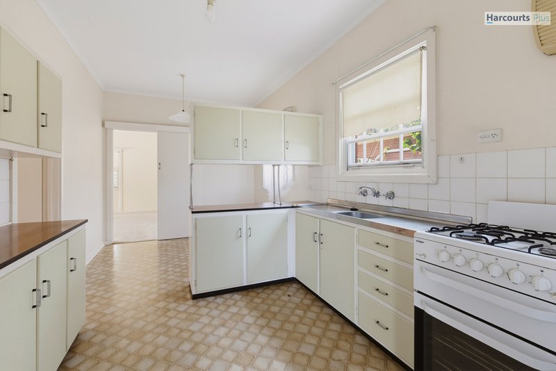 Photo - 6 Elizabeth Road, Christie Downs SA 5164 - Image 5