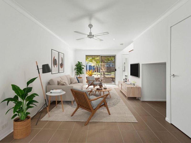 Photo - 6 Ellerston Avenue, Brookwater QLD 4300 - Image 3