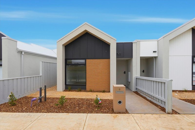 Photo - 6 Ellis Drive, Diggers Rest VIC 3427 - Image 1