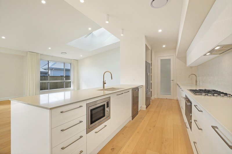 Photo - 6 Ellwood Way, Moss Vale NSW 2577 - Image 2