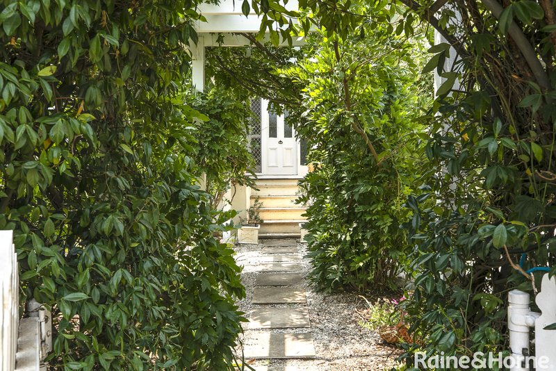 Photo - 6 Elm Street, Bowral NSW 2576 - Image 10