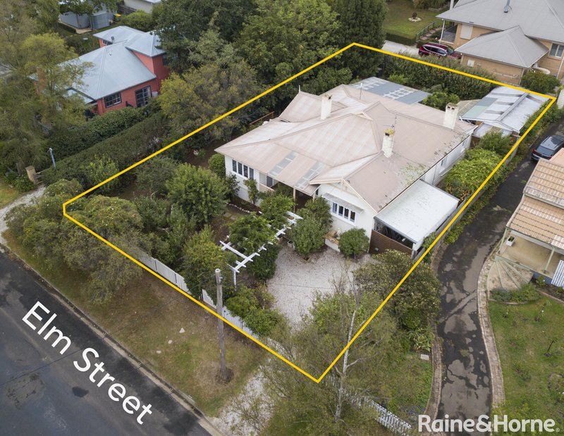 Photo - 6 Elm Street, Bowral NSW 2576 - Image 12