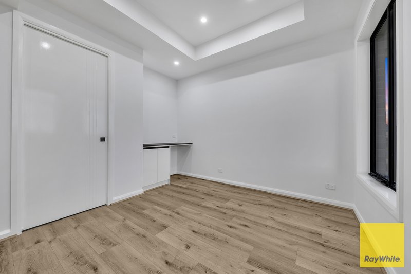 Photo - 6 Eloara Street, Tarneit VIC 3029 - Image 6