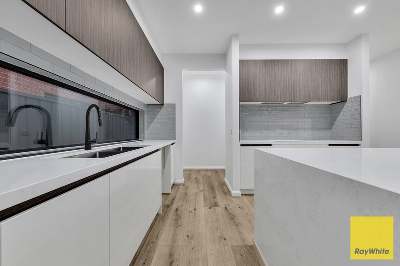 Photo - 6 Eloara Street, Tarneit VIC 3029 - Image 12