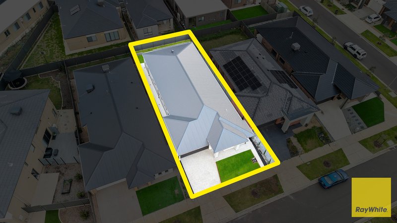 Photo - 6 Eloara Street, Tarneit VIC 3029 - Image 29