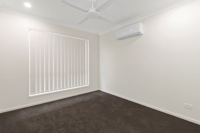 Photo - 6 Elon Street, Park Ridge QLD 4125 - Image 10