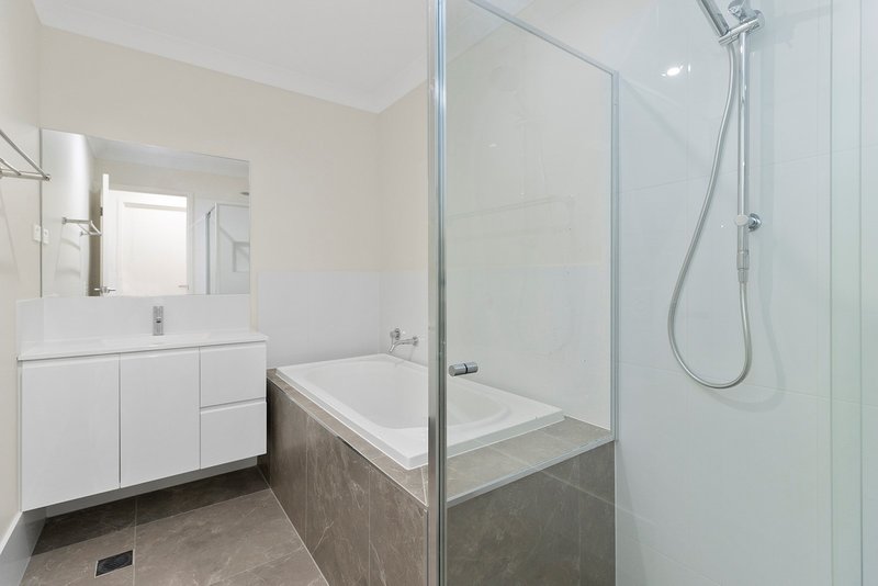 Photo - 6 Elon Street, Park Ridge QLD 4125 - Image 11