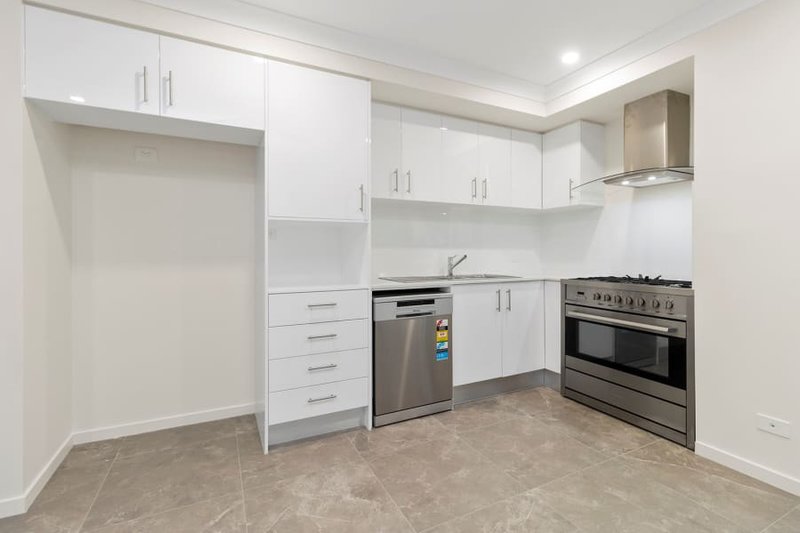 Photo - 6 Elon Street, Park Ridge QLD 4125 - Image 14