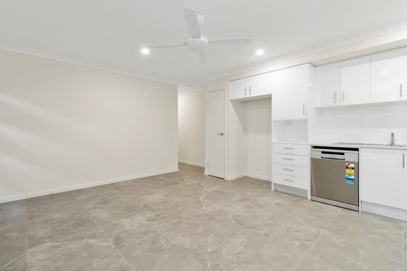Photo - 6 Elon Street, Park Ridge QLD 4125 - Image 16