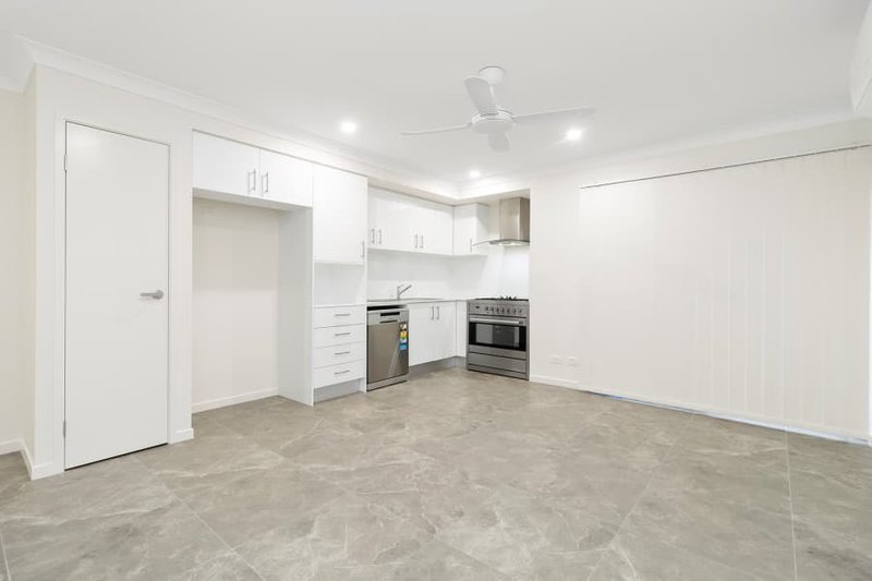Photo - 6 Elon Street, Park Ridge QLD 4125 - Image 17